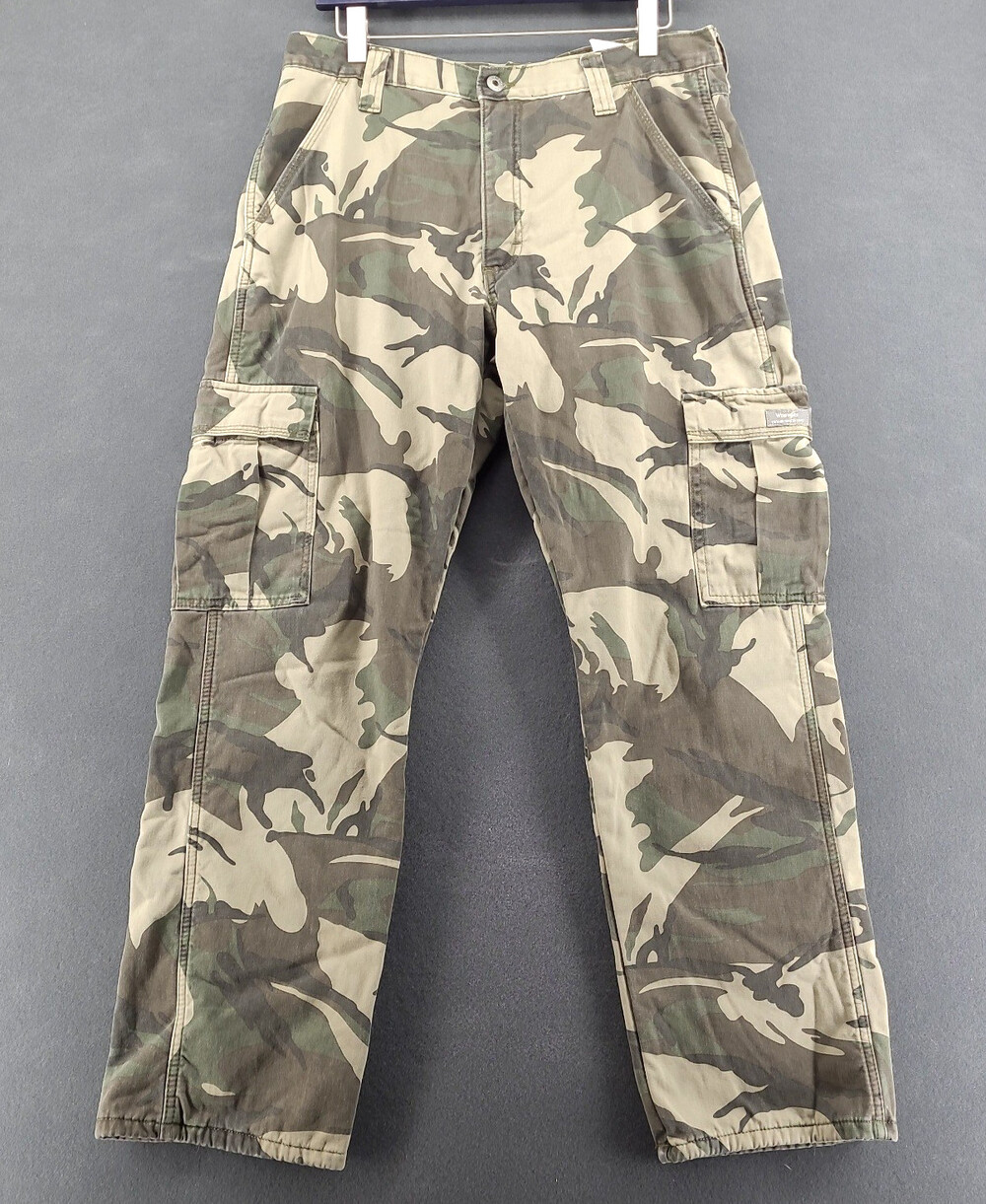 Wrangler Fleece Lined Cargo Pants Mens 32x30 Camo Relaxed Work Hunting Winter